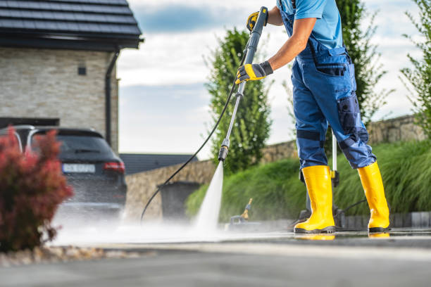 Best Playground Equipment Cleaning  in Moraga, CA